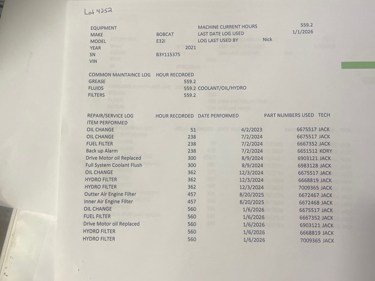 2021-bobcat-e32i-image-52
