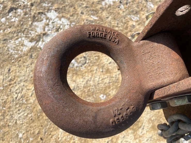 #300-•-2005-towmaster-dual-axle-trailer-(sells-with-no-title)-image-9