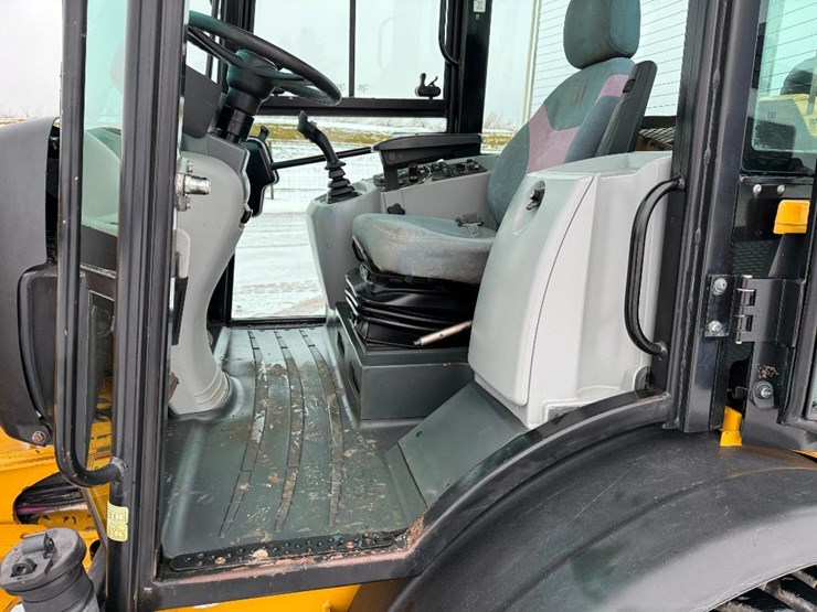 caterpillar-906m-image-40