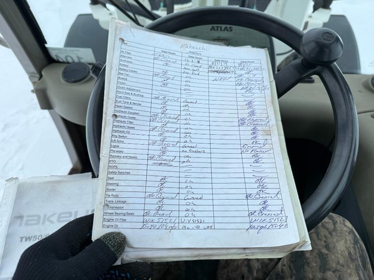 2013-takeuchi-tw50-image-54