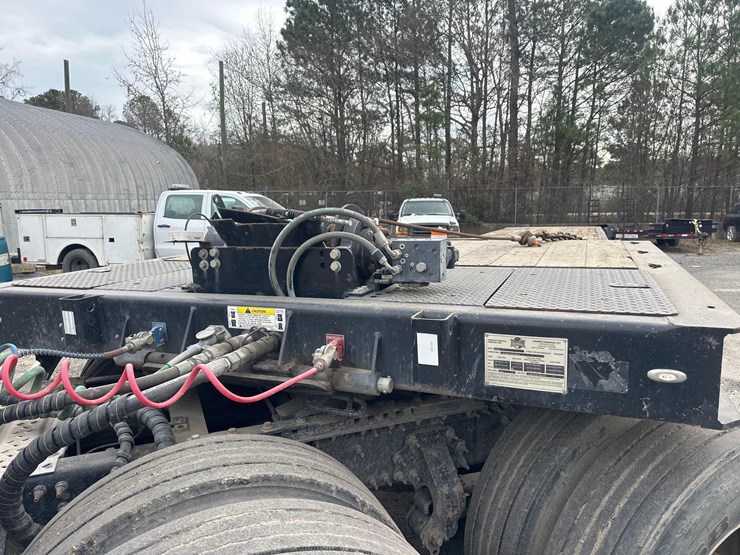 2023-landoll-455b-image-23