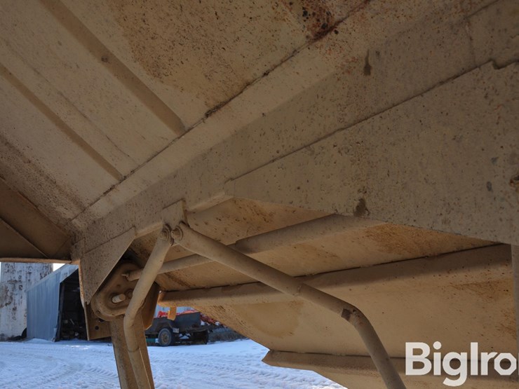 t/a-steel-grain-trailer-image-18