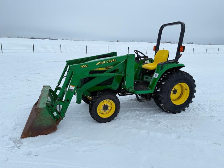 john-deere-4300-image-1