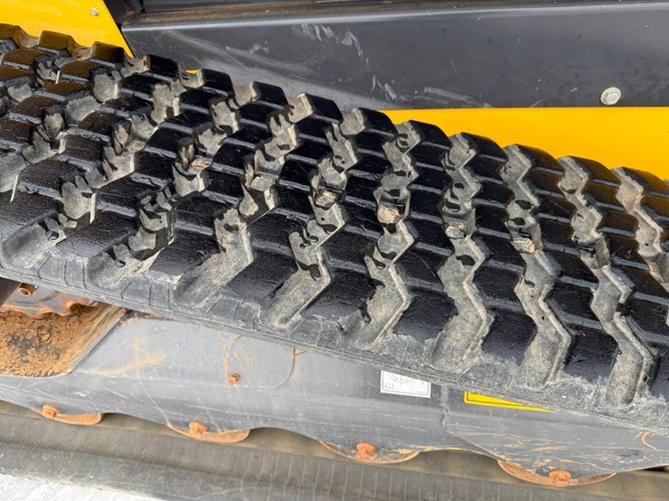 2023-new-holland-c334-image-20