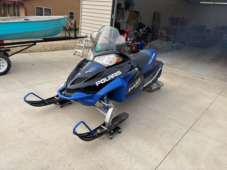 #201-•-2006-polaris-fusion-600-h.o.-(sells-with-bill-of-sale-only)-(arcadia,-wi)-image-1