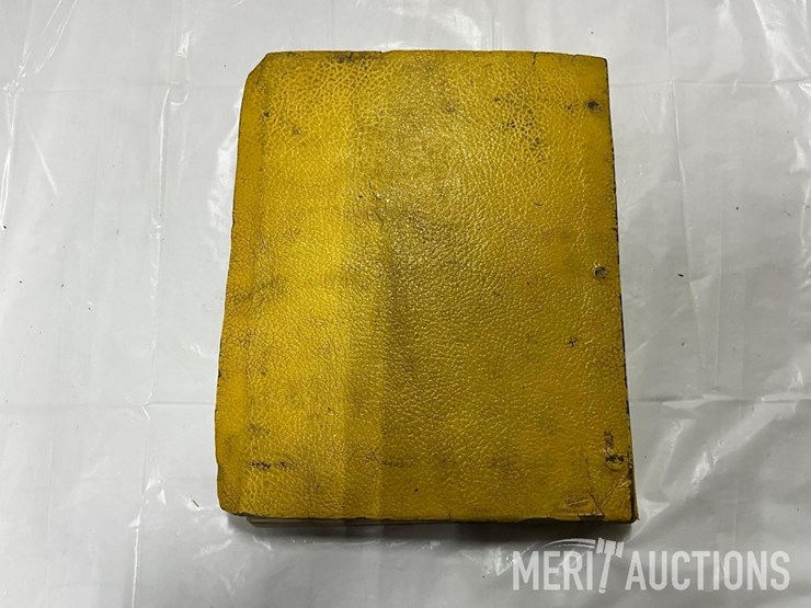 caterpillar-12-image-12