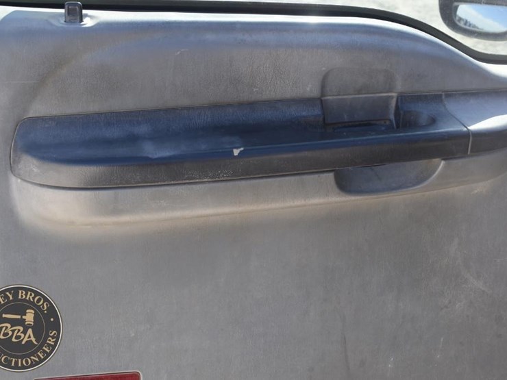 2006-ford-f450-image-23