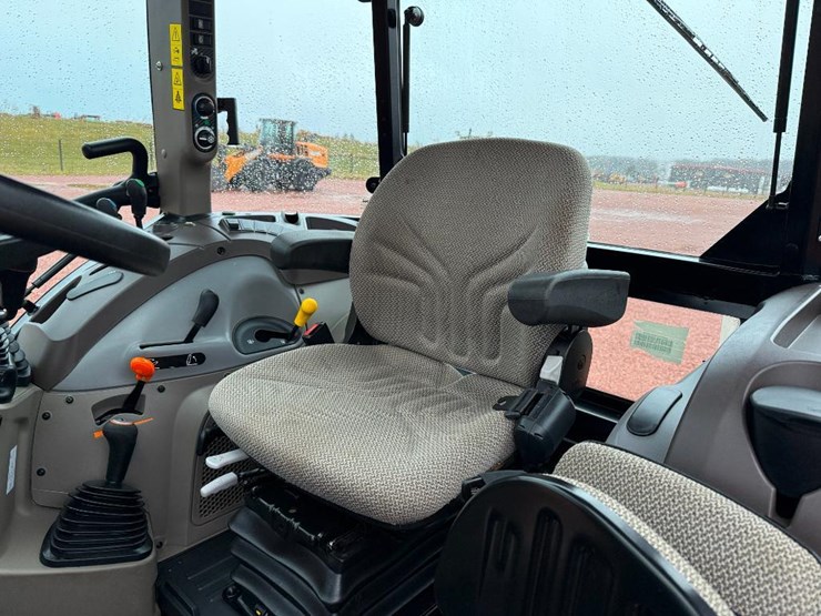 case-ih-farmall-75c-image-50