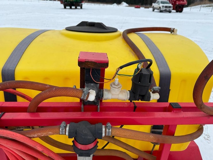 #83-•-lot-83-image-25