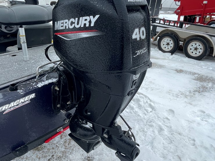 #136-•-2022-tracker-pro-170-boat-(has-wi-title)-image-32