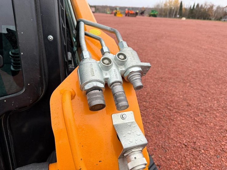 2023-case-tv370b-image-18