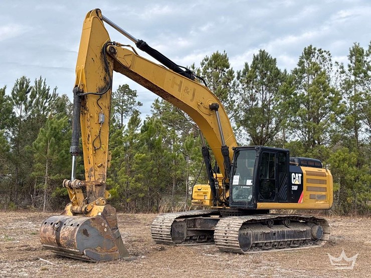 2017-caterpillar-336f-image-1