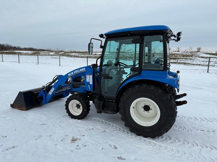 new-holland-boomer-37-image-6