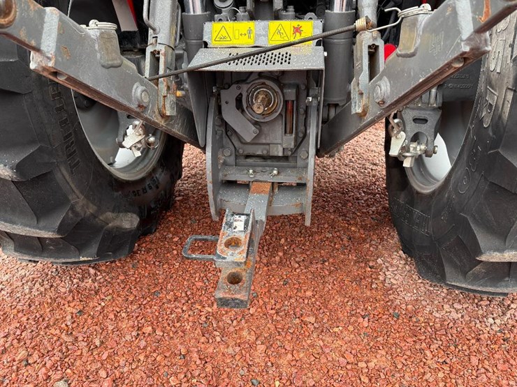 massey-ferguson-4707-image-40