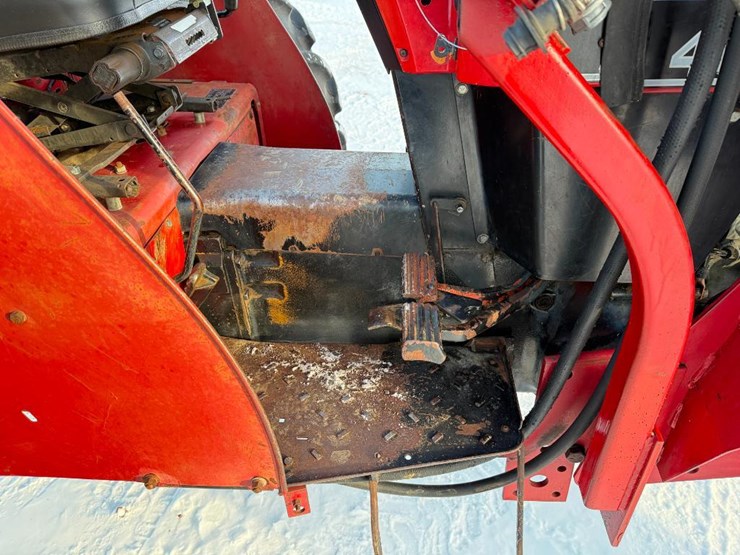 case-ih-485-image-35