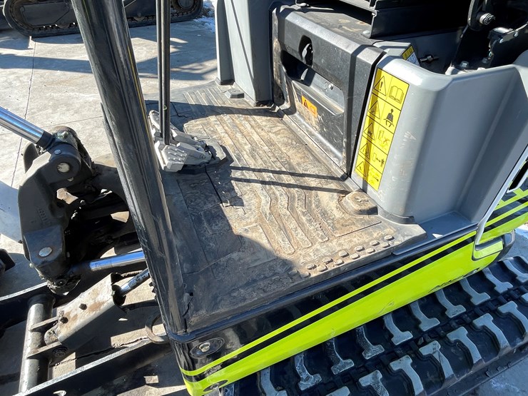 2022-bobcat-e20-image-22