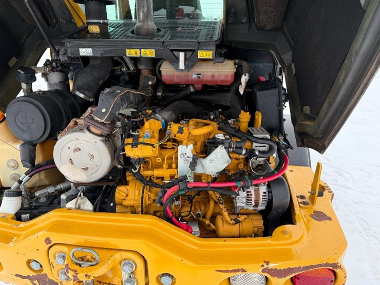 caterpillar-906m-image-44