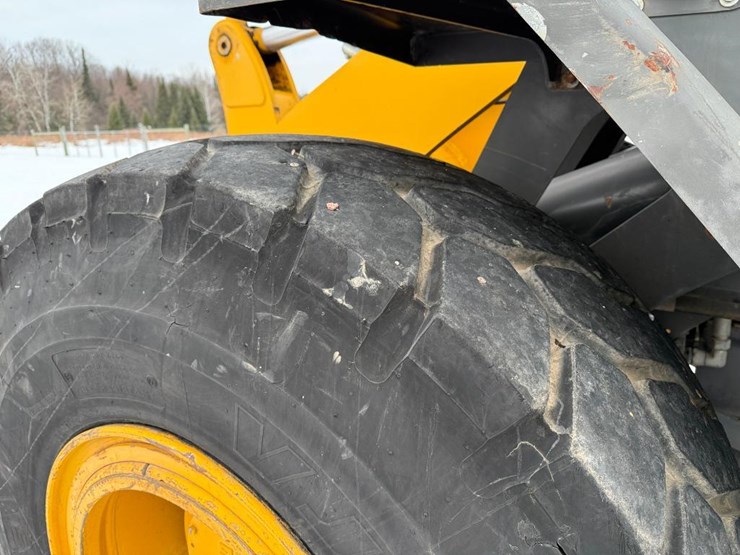 2015-sdlg-lg958l-image-10