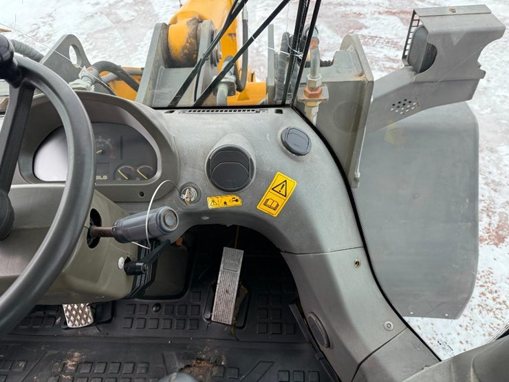 2015-sdlg-lg958l-image-59