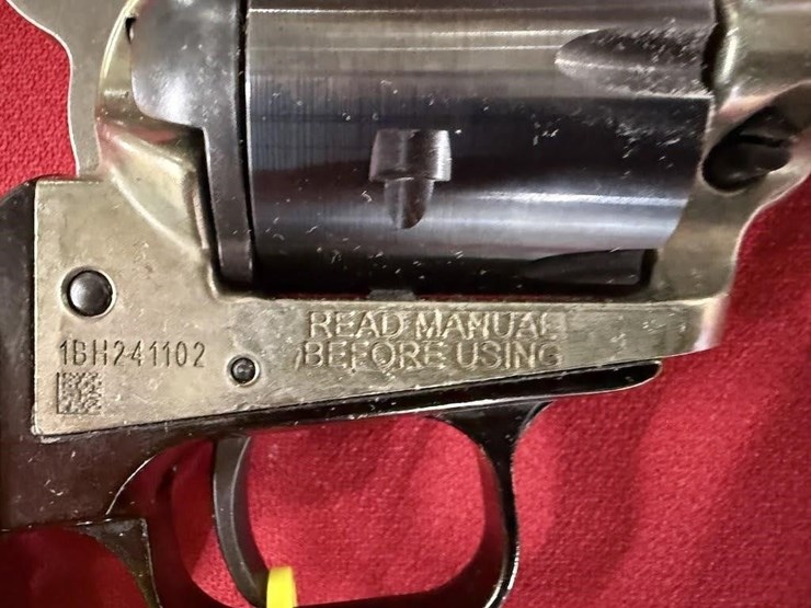 heritage-rough-rider-.22-pistol-image-7