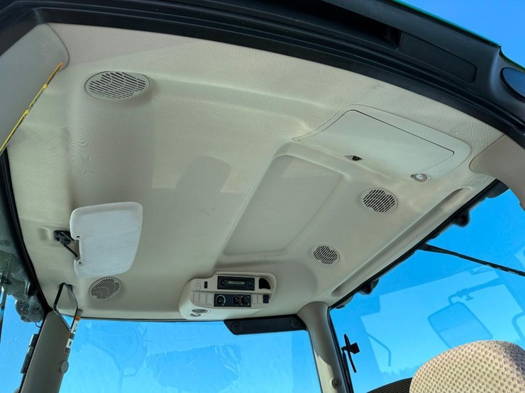 john-deere-6125r-image-55