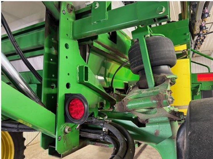 2004-john-deere-4710-image-88