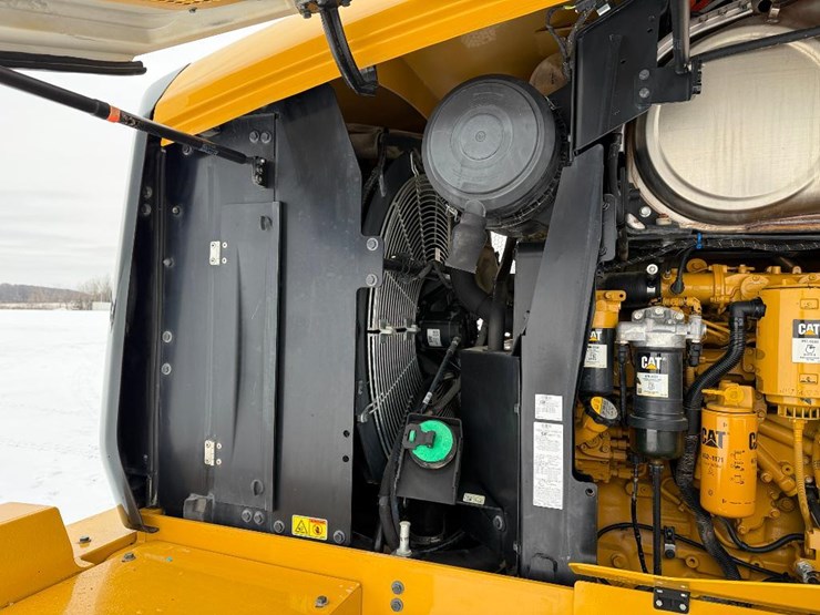 caterpillar-926m-image-52