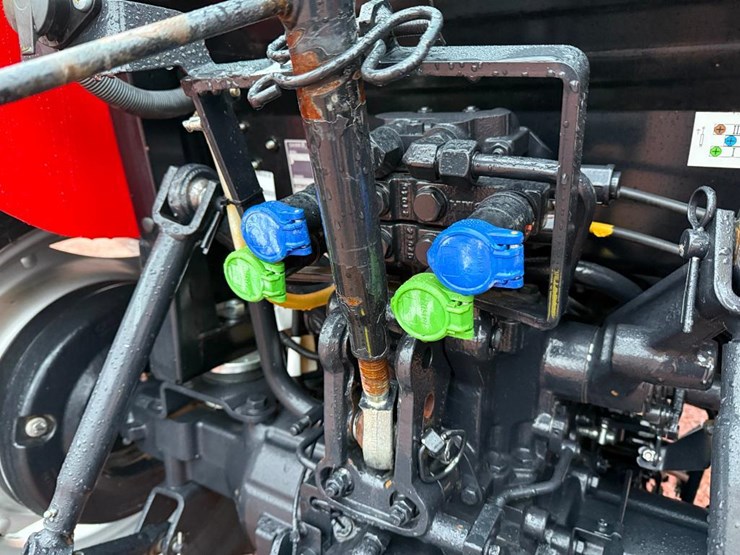 case-ih-farmall-75c-image-28