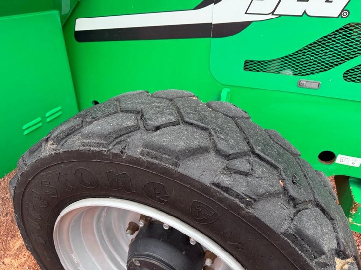 2015-sky-trak-6036-image-7