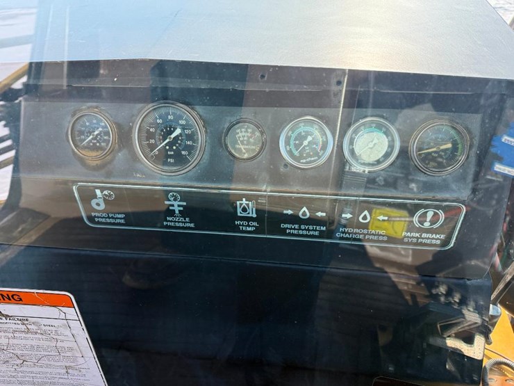 ag-chem-rogator-854-image-45