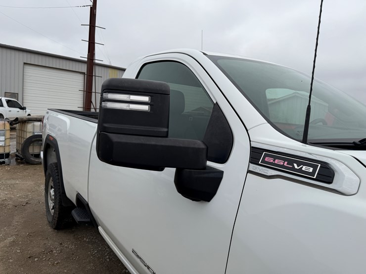 2020-gmc-2500hd-image-34