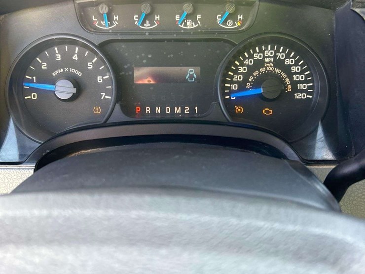 2014-ford-f150-image-16