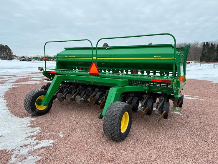 2010-john-deere-1590-image-5