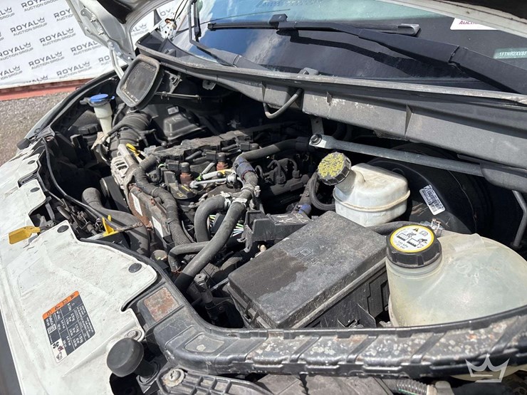 2015-ford-transit-image-8