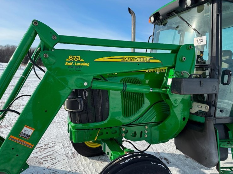 john-deere-6415-image-32