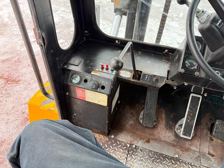 hyster-h210xl-image-43