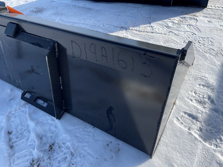 #2500-•-new-kc-90"-skid-steer-bucket-image-12