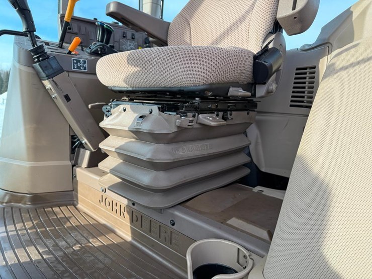 john-deere-6120m-image-42