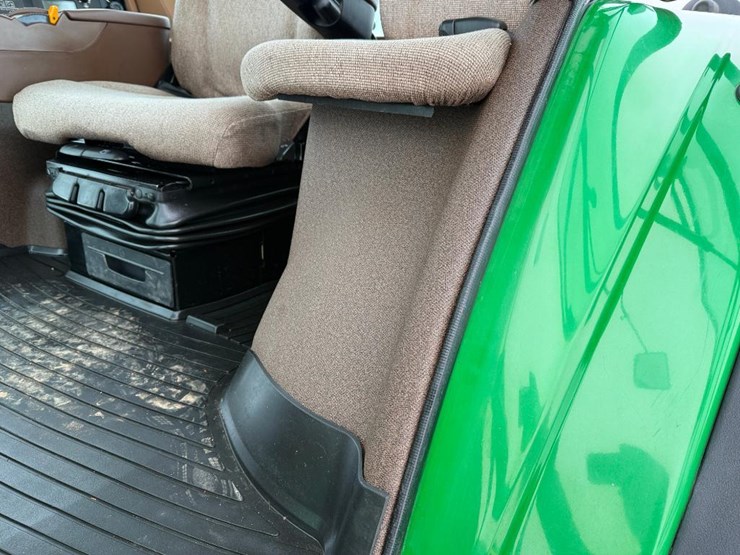 john-deere-7730-image-54
