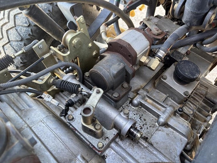 kubota-rtv900-image-23