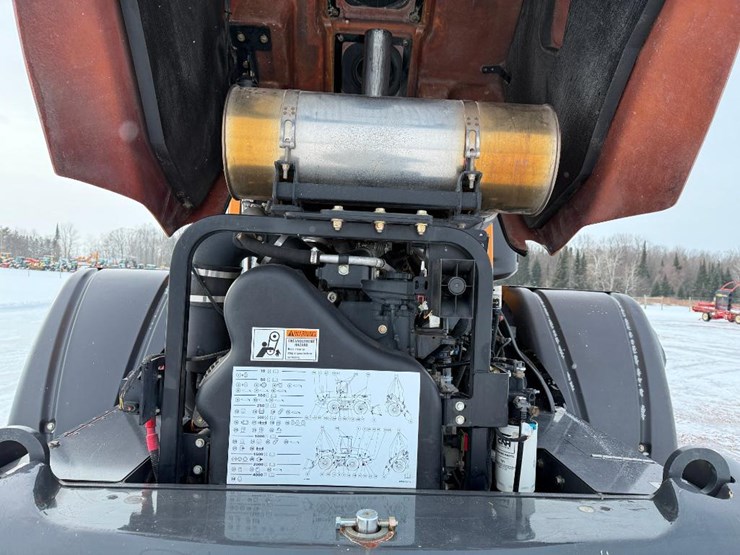 2019-case-621g-xt-image-50