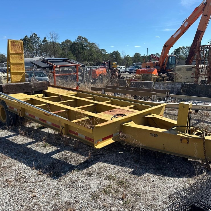 REID DL20 T/A EQUIPMENT TRAILER