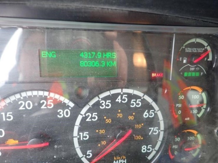 2020-johnston-es351-image-21