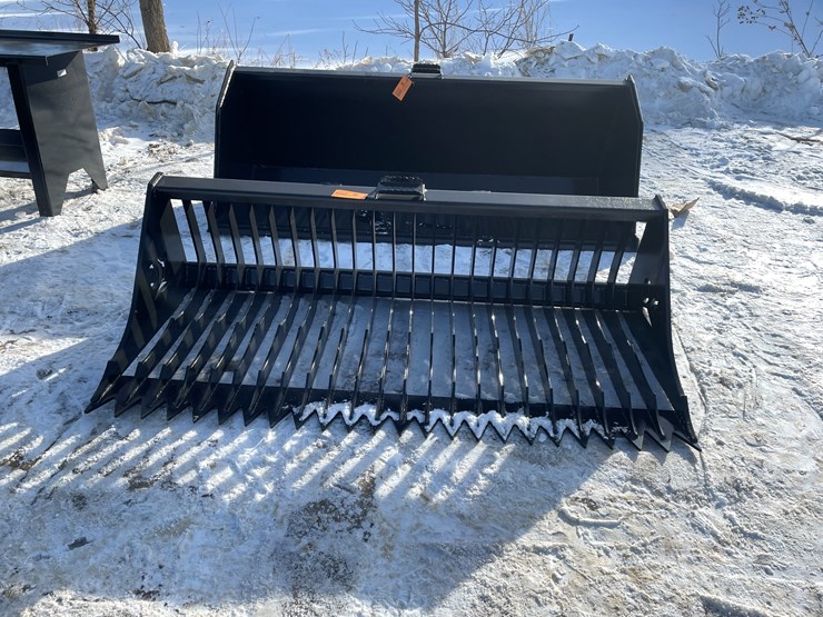 #2504-•-new-kc-72"-fine-skeleton-skid-steer-bucket-image-2