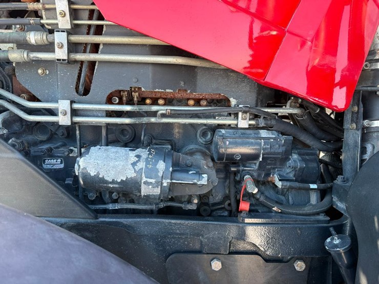 case-ih-magnum-250-image-33