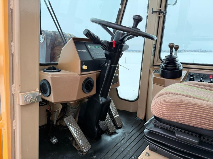 1996-deere-544g-tc-image-60