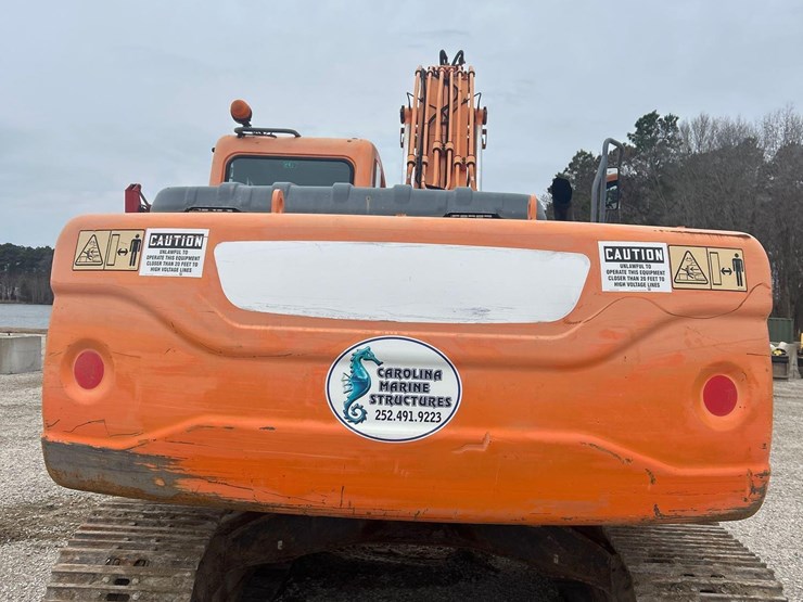 2014-doosan-dx225-lca-image-25