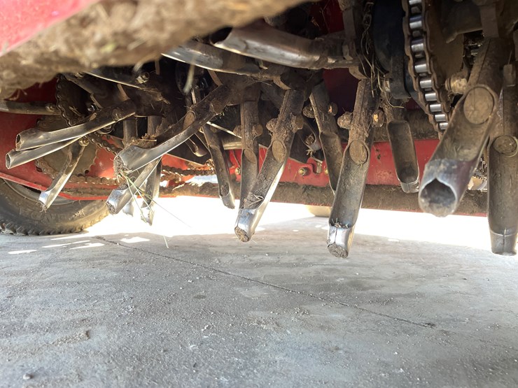 #153-•-toro-28"-aireator-image-22