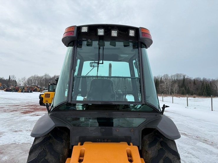 case-570n-xt-image-19