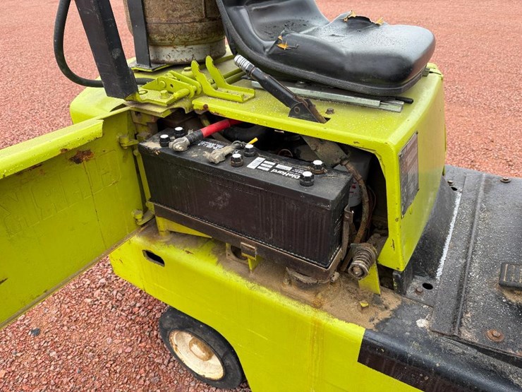 #13-•-lot-13-image-21